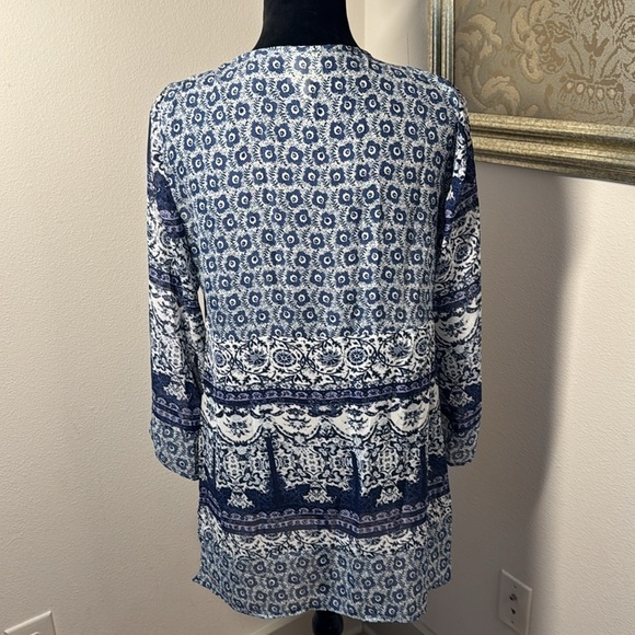 Fig and Flower indigo floral print Boho split collar tunic top blouse Sz S - Picture 4 of 6